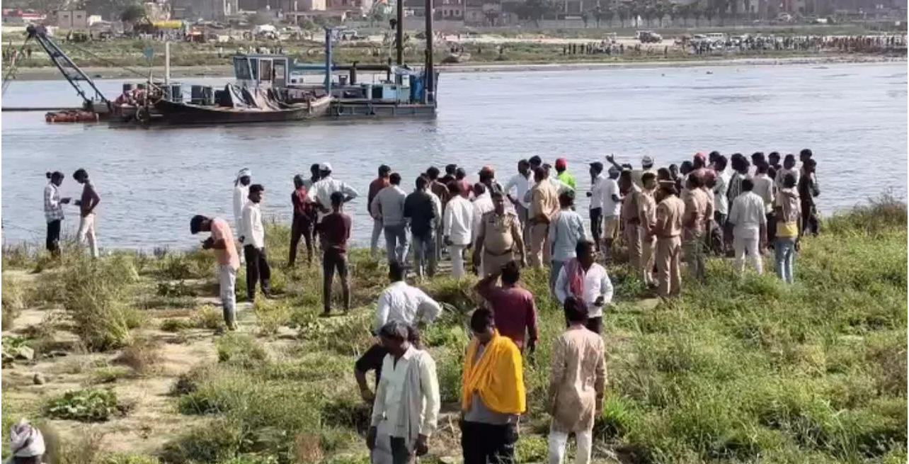 वृन्दावनमा डुंगा दुर्घटना: यमुना नदीमा डुंगा पल्टिँदा १० श्रद्धालुको मृत्यु