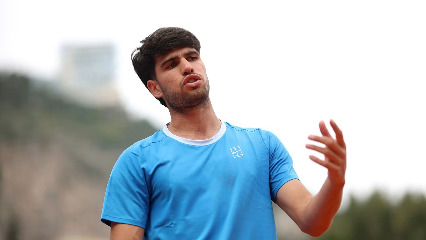 चोटले गर्दा बार्सिलोना ओपनबाट बाहिर भए कार्लोस अल्काराज