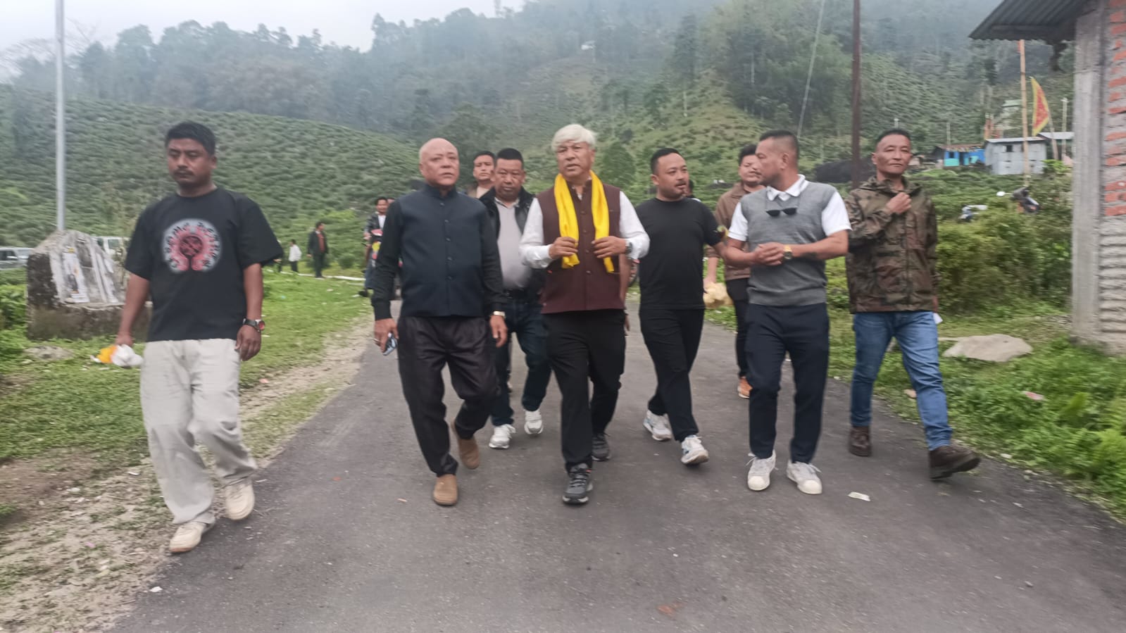 भागोप्रमो प्रार्थी अमर लामाद्वारा तीनधारे महानदी समष्टिको विभिन्न स्थानहरुमा चुनाव प्रचार