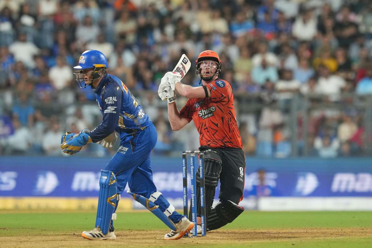 मुम्बई इण्डियन्सविरुद्ध सनराइजर्स हैदराबादको ६ विकेटले जीत