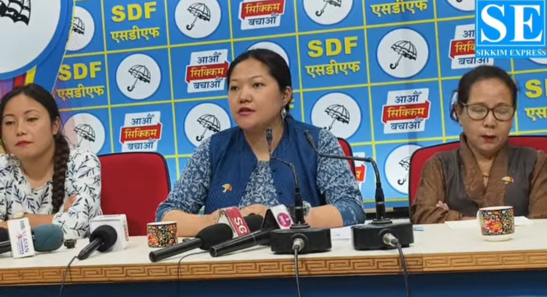 Screenshot_20260420_223715_Facebook