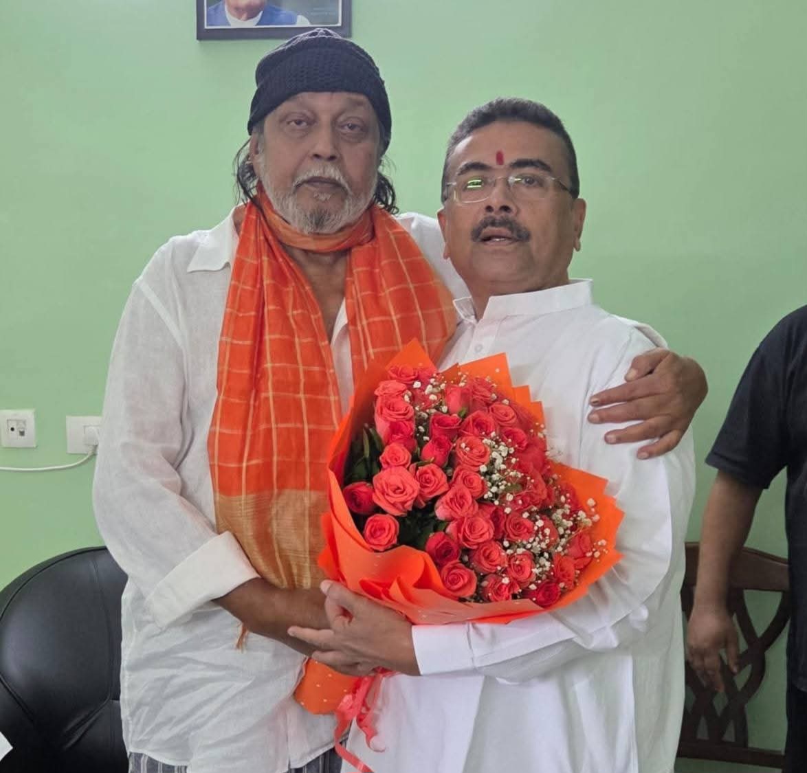पश्चिम बंगालको गौरव पुनर्स्थापनाका लागि निरन्तर संघर्षरत छन् मिथुन चक्रवर्ती: शुभेन्दु अधिकारी‎‎