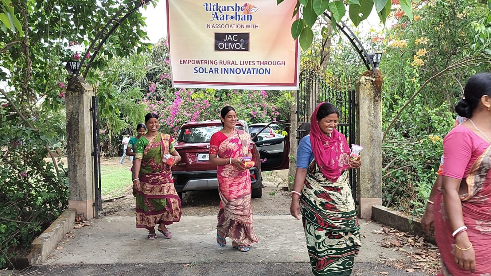 ‎सूर्यको प्रकाशमा आत्मनिर्भरताको बाटो, दमदमाका आदिवासी महिलाहरूका नयाँ सपना‎‎
