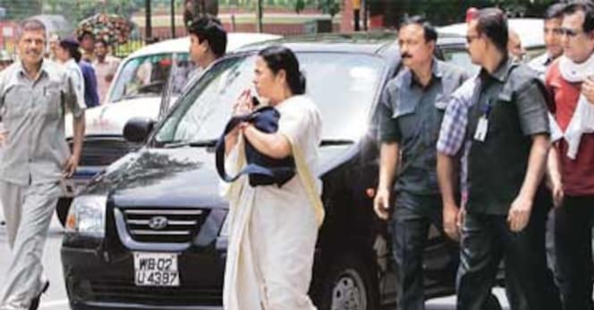 mamatabanerjee398_060611075000