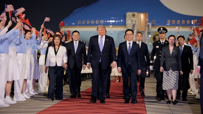 trump--china-131631519-16x9_0