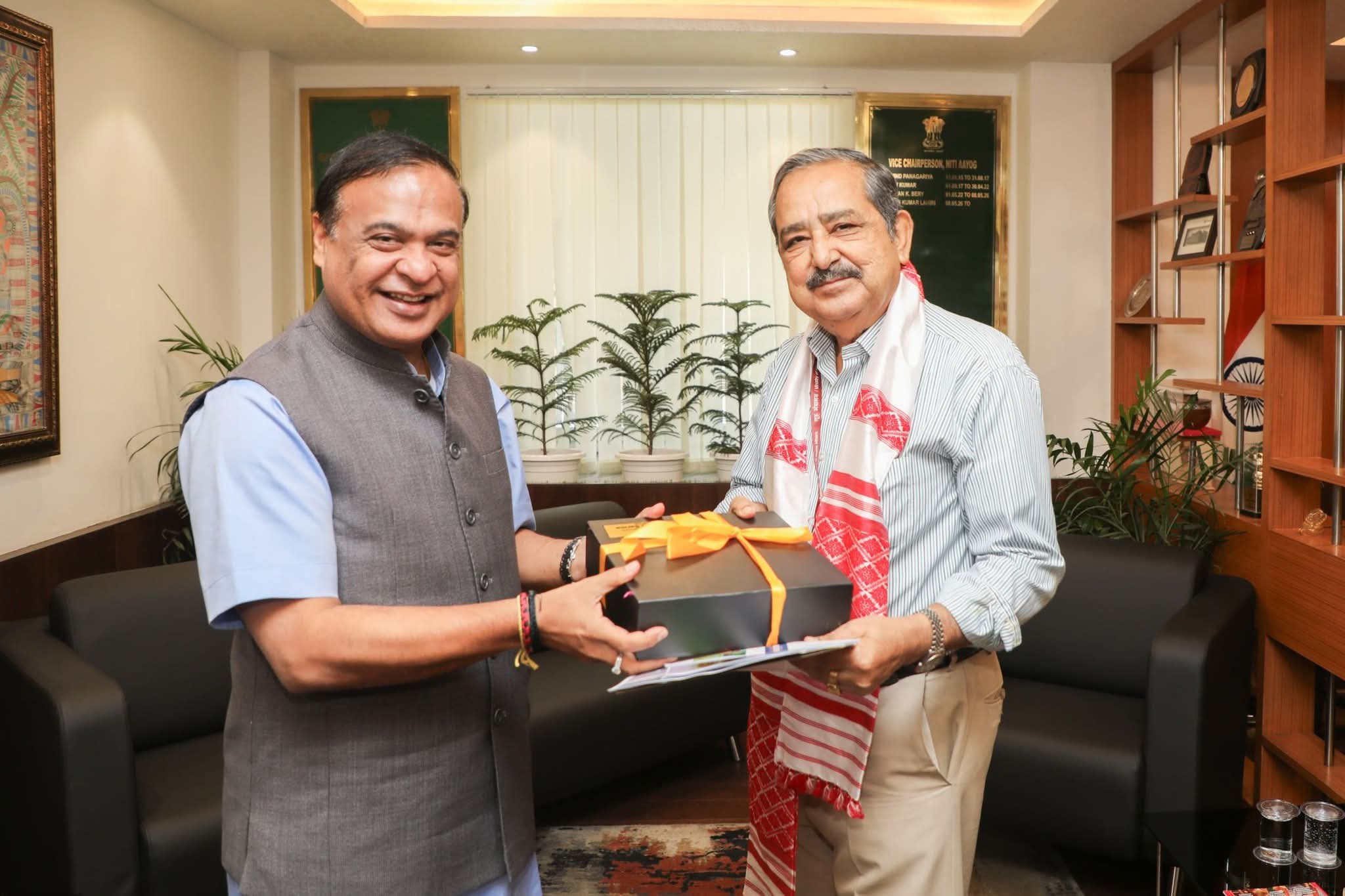 असम: नीति आयोगको नयाँ उपाध्यक्षमा नियुक्त डा. लाहिरीलाई मुख्यमन्त्रीद्वारा बधाई, असमको विकासका लागि साझेदारी बलियो बनाइने