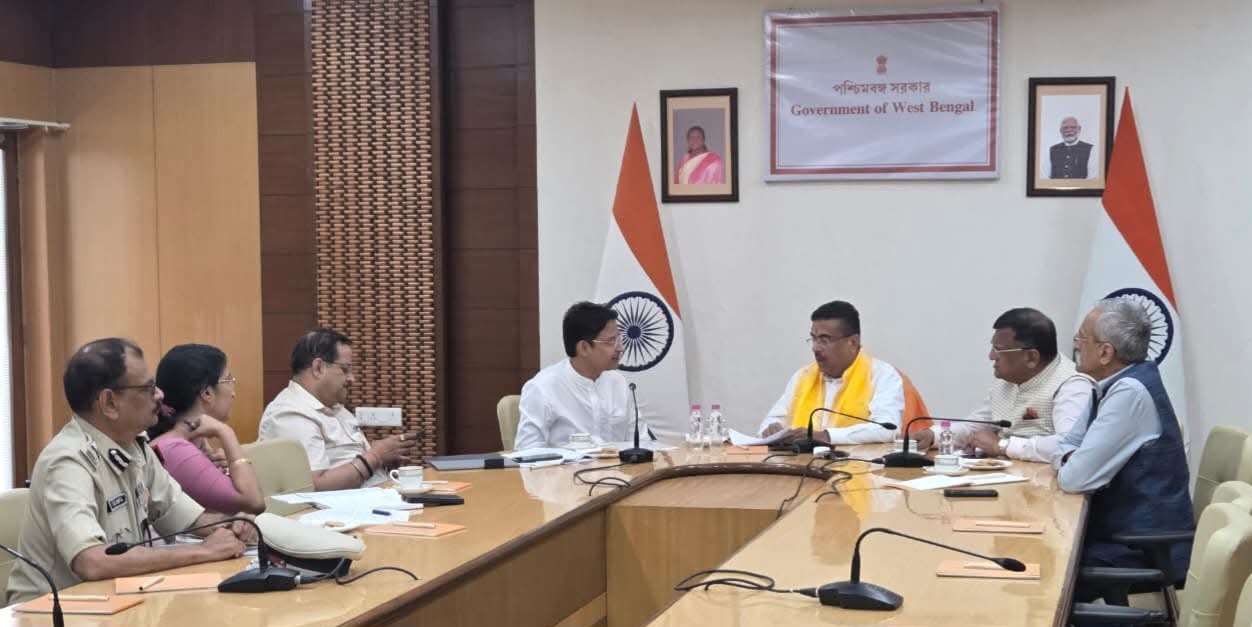 ​​दार्जीलिङ, तराई र डुअर्स क्षेत्रको संवैधानिक समाधानका निम्ति कोलकातामा उच्चस्तरीय बैठक सम्पन्न