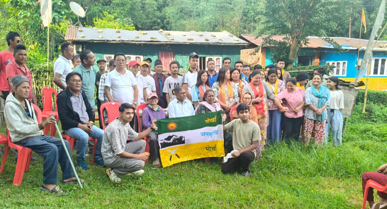 गोजमुमोको शाखा कमिटीसितै नारी र युवा मोर्चाको शाखा कमिटी गठन