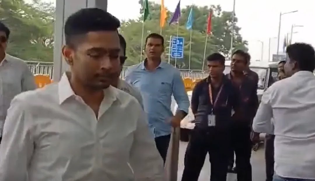 इन्डिया गठबन्धनको महत्त्वपूर्ण बैठकमा भाग लिन अभिषेक बनर्जी दिल्ली प्रस्थान
