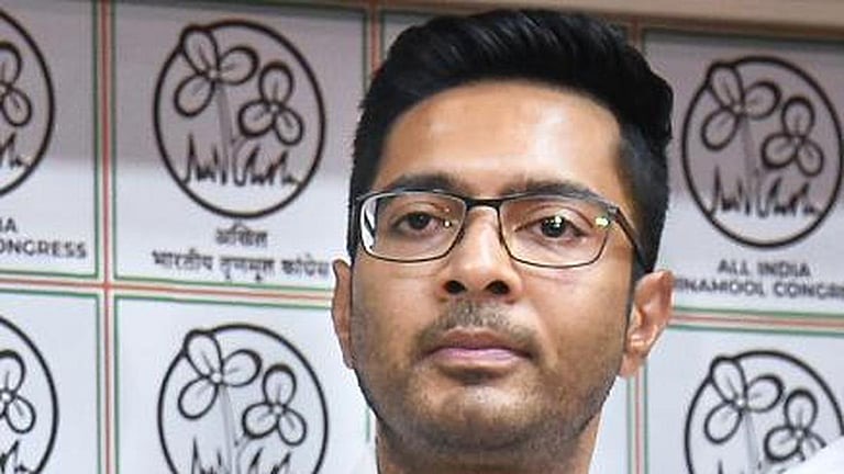अभिषेक बनर्जी सीआईडी ​​समक्ष उपस्थित नहुने, हस्ताक्षर विवाद अनुसन्धानमा जवाफ दिए