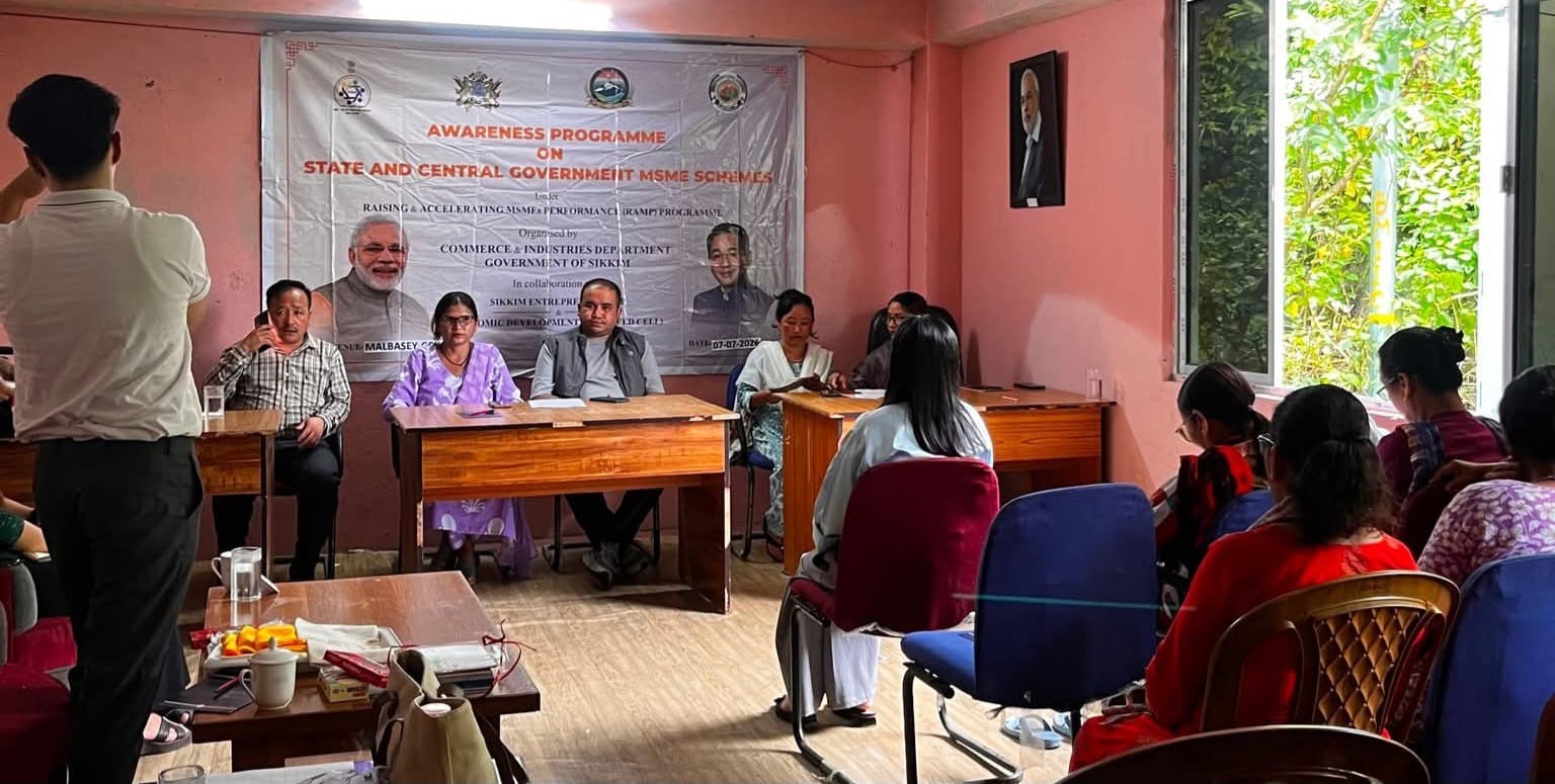 सोरेङमा उद्यमी बन्न चाहने युवाहरूका लागि सचेतना कार्यक्रम सम्पन्न