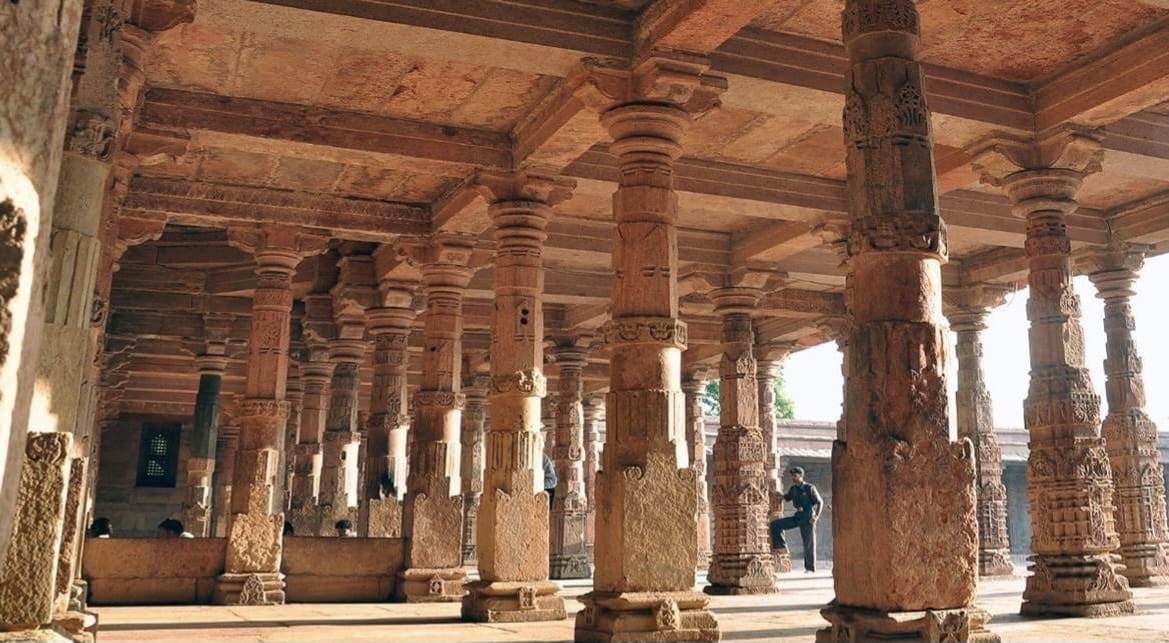 धार भोजशाला विवाद: उच्च अदालतको आदेश रोक्न सर्वोच्चद्वारा अस्वीकार, वैकल्पिक स्थानमा नमाज पढ्न अनुमति