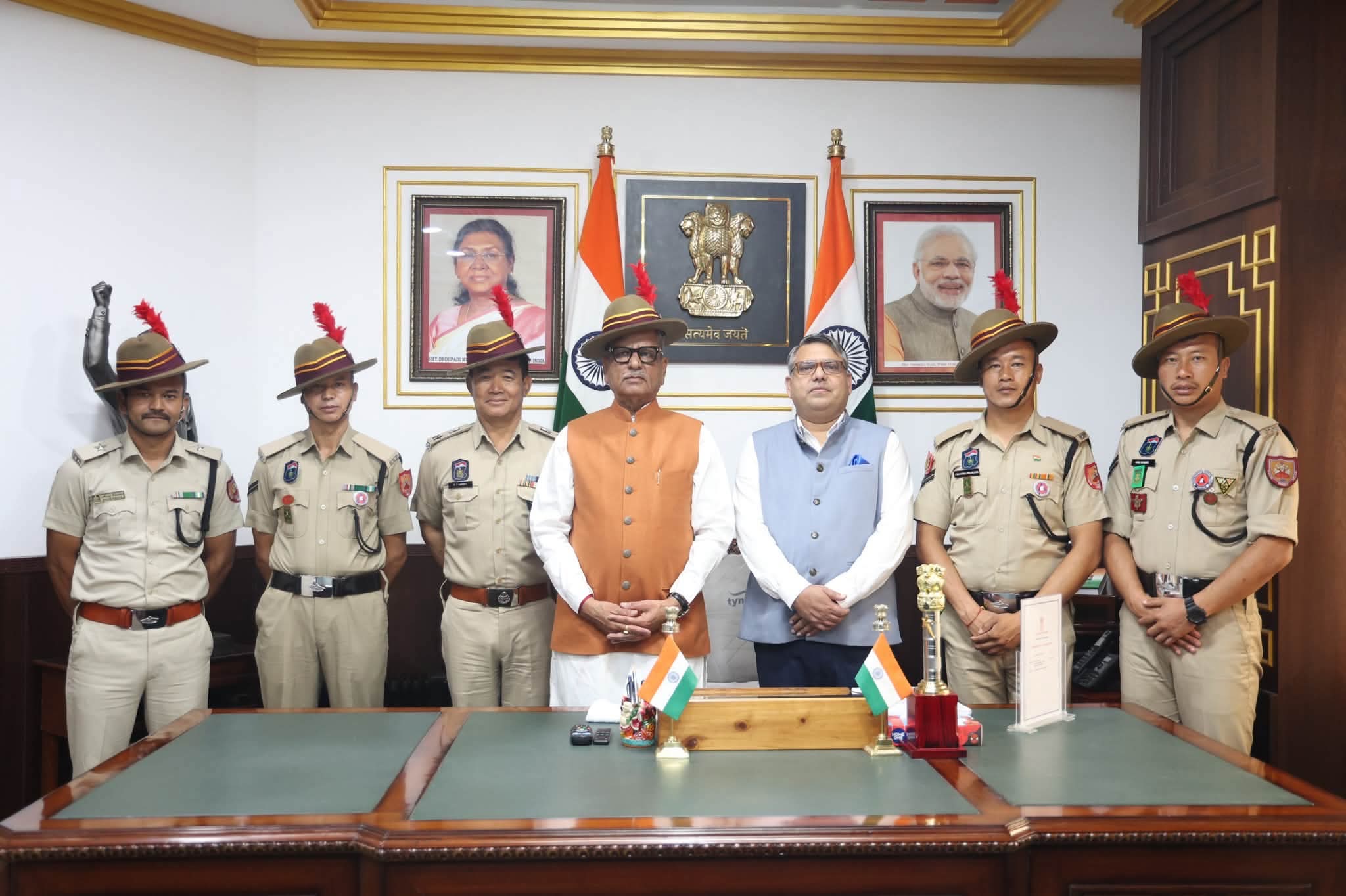 सिक्किम सशस्त्र पुलिसलाई नयाँ समारोहक टोपी प्रदान