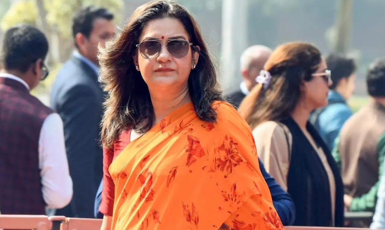 बिना बहस विधेयक पारित गरेको भन्दै संसदमा प्रियंका चतुर्वेदीको आलोचना